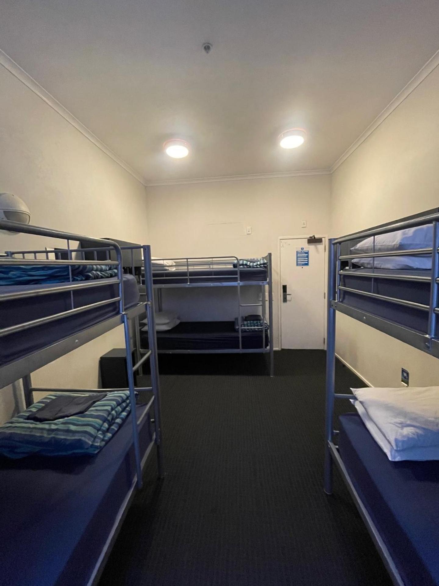 Nomads Capital Backpackers - Wellington (Adults Only) Hostel Εξωτερικό φωτογραφία