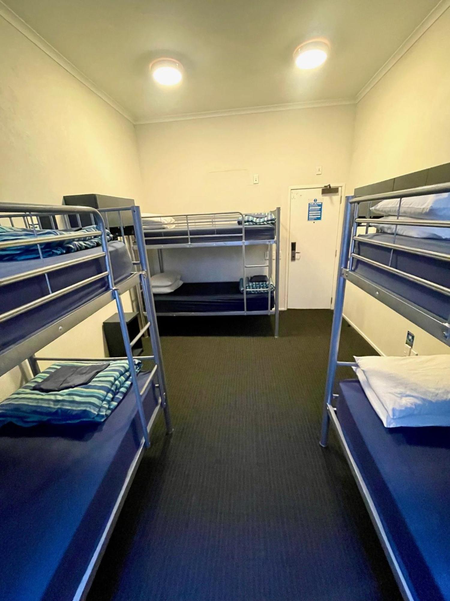 Nomads Capital Backpackers - Wellington (Adults Only) Hostel Εξωτερικό φωτογραφία