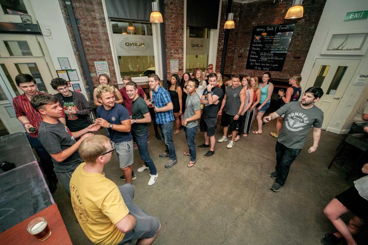 Nomads Capital Backpackers - Wellington (Adults Only) Hostel Εξωτερικό φωτογραφία The staff of the brewery
